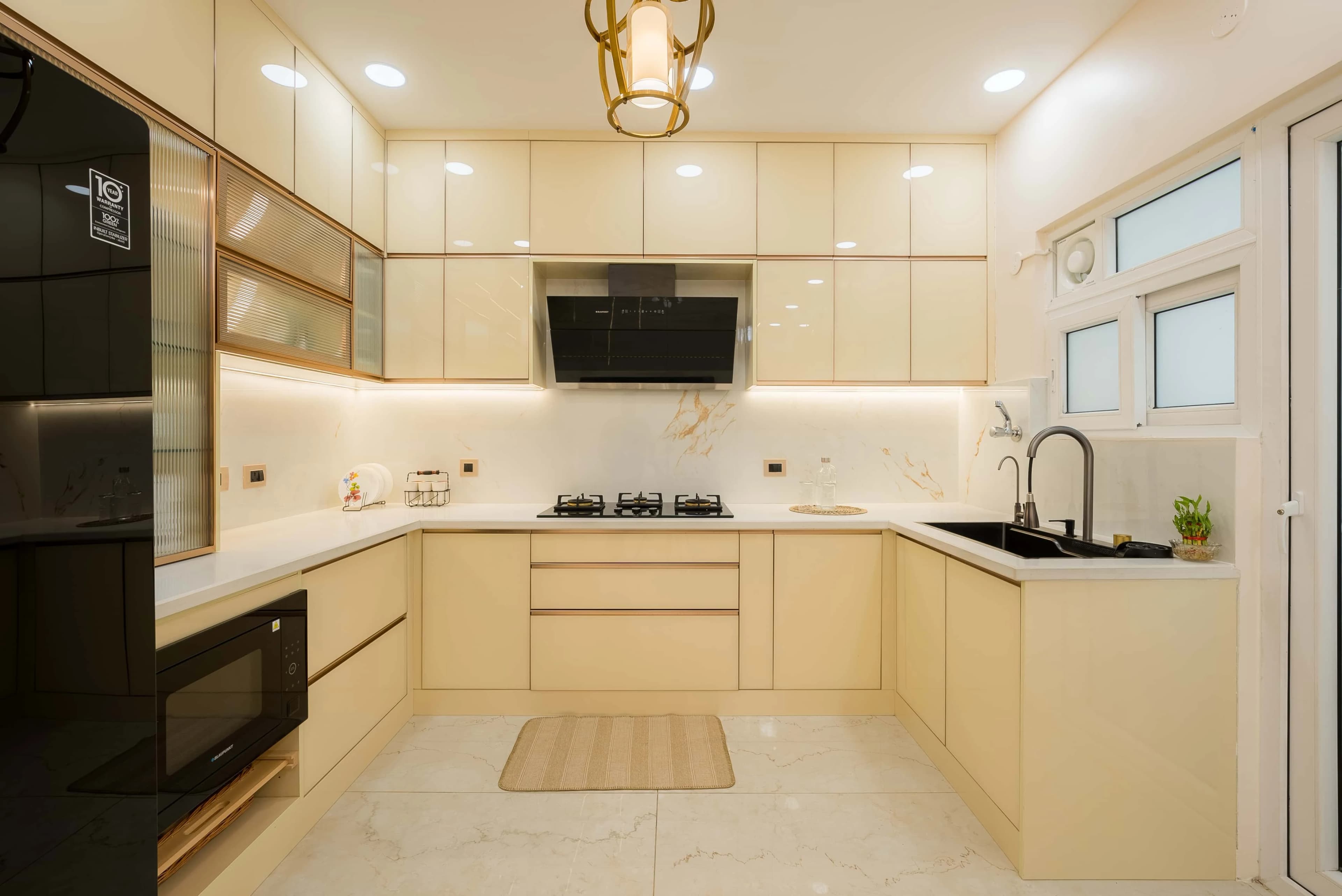 Kitchen interior view 2