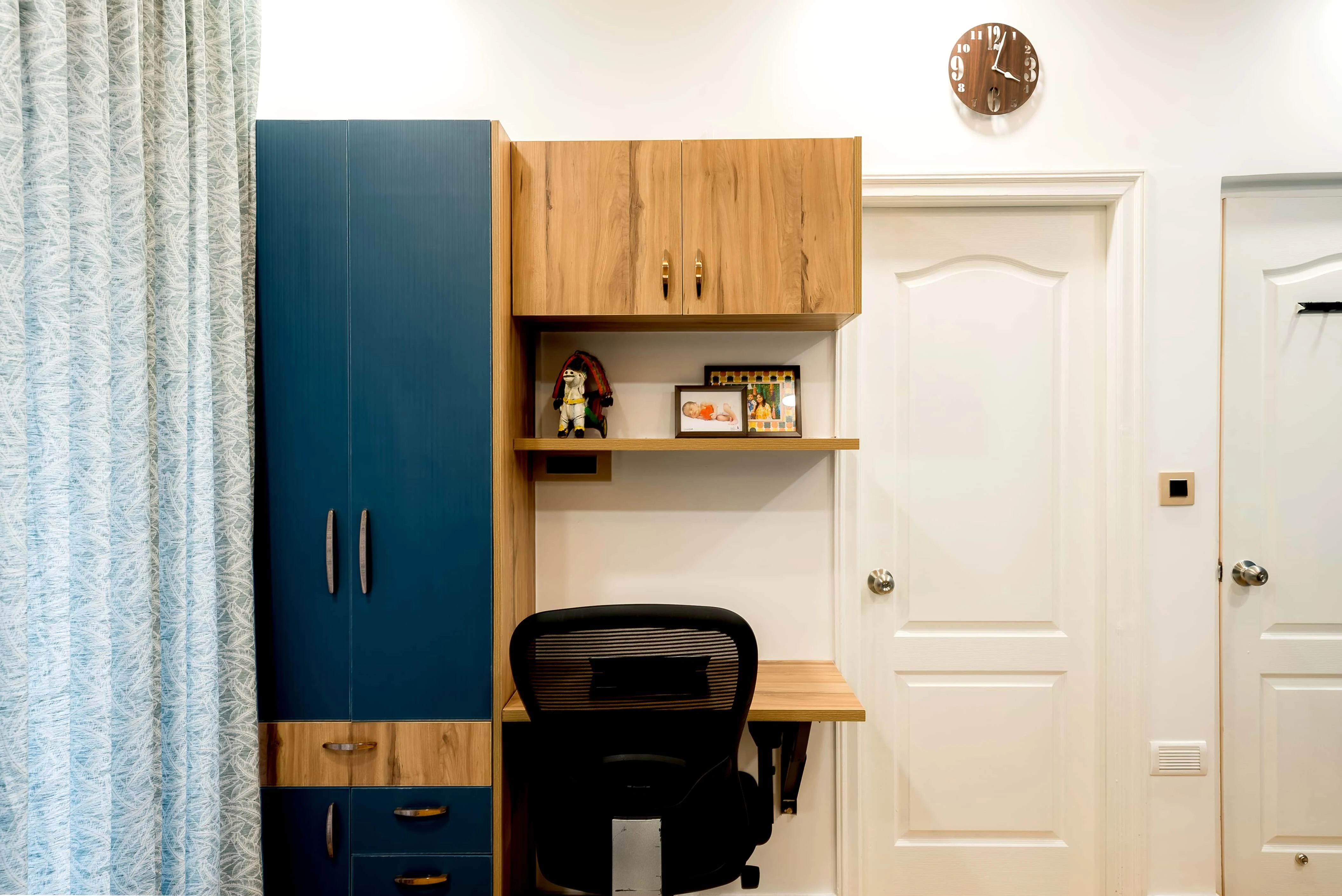 Primary bedroom interior view 6